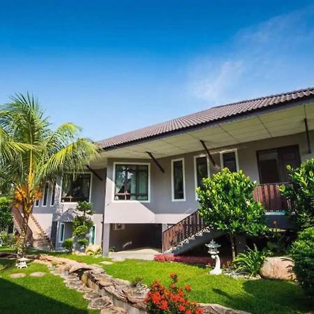 Capital O 90088 Mbp Leisure Resort Batu Pahat Eksteriør billede
