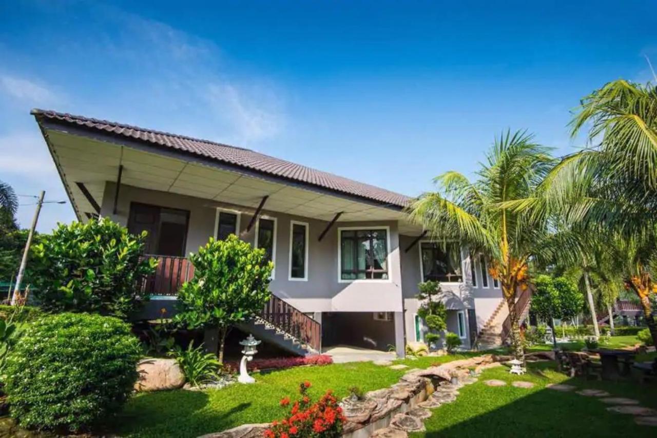 Capital O 90088 Mbp Leisure Resort Batu Pahat Eksteriør billede