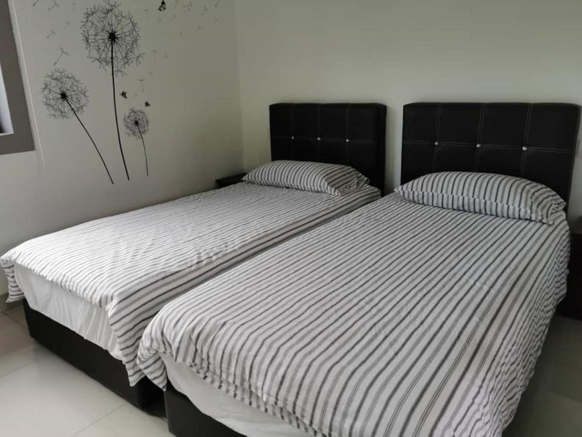 Capital O 90088 Mbp Leisure Resort Batu Pahat Eksteriør billede